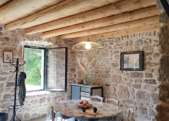 Holiday home Le Clos D'aboulin